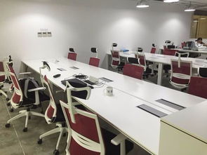 深圳自貿區創業基地 辦公室寫字樓招租，費用全包，免中介，適合1-50人團隊